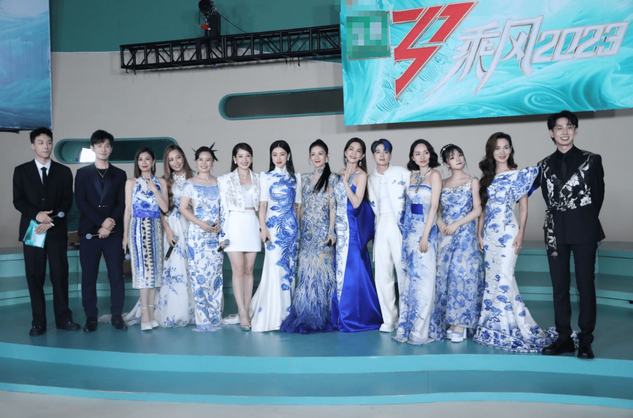 Ella陈嘉桦再谈SHE 贾静雯称会第一时间与老公分享喜悦