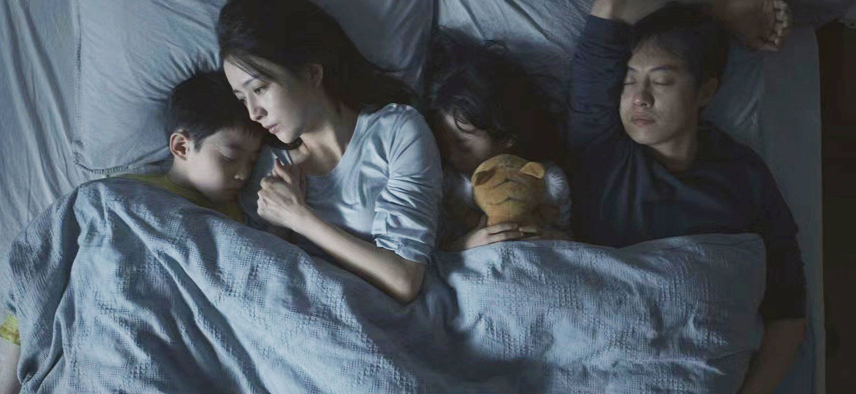 反家暴题材电影《我经过风暴》发布终极预告 佟丽娅冲出女性困境不再忍耐