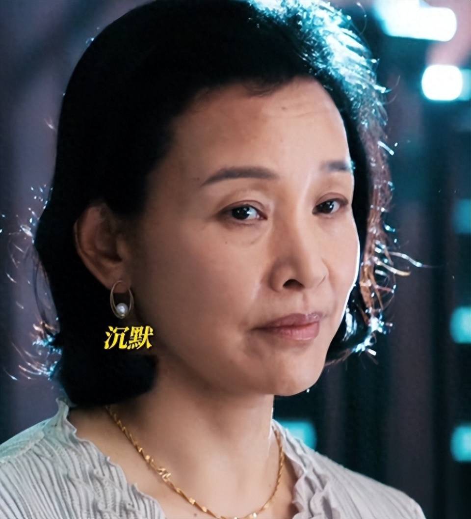 原创            《坚如磐石》口碑爆棚！全员演技好，哭戏超绝，排名不分先后！