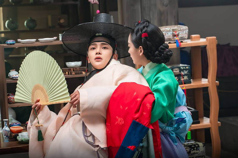 原创            《婚礼大捷》首播，金路云赵怡贤主演，古装轻喜剧，荒诞又有趣