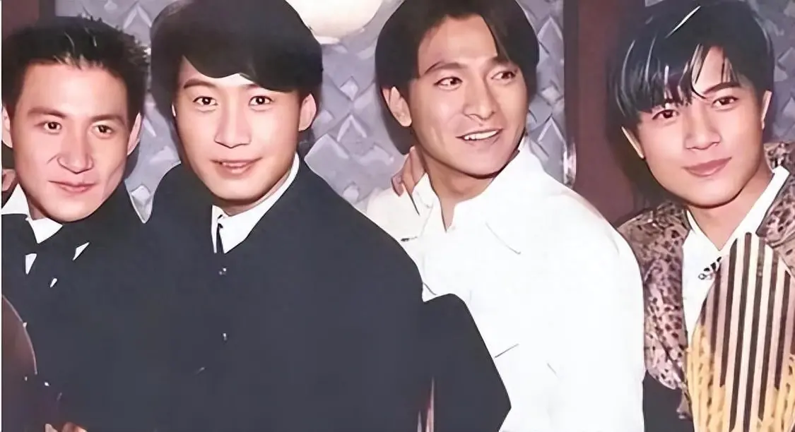 她28岁嫁给黎明，4年败光7亿家产，被抛弃远嫁美国今丑到不敢认！