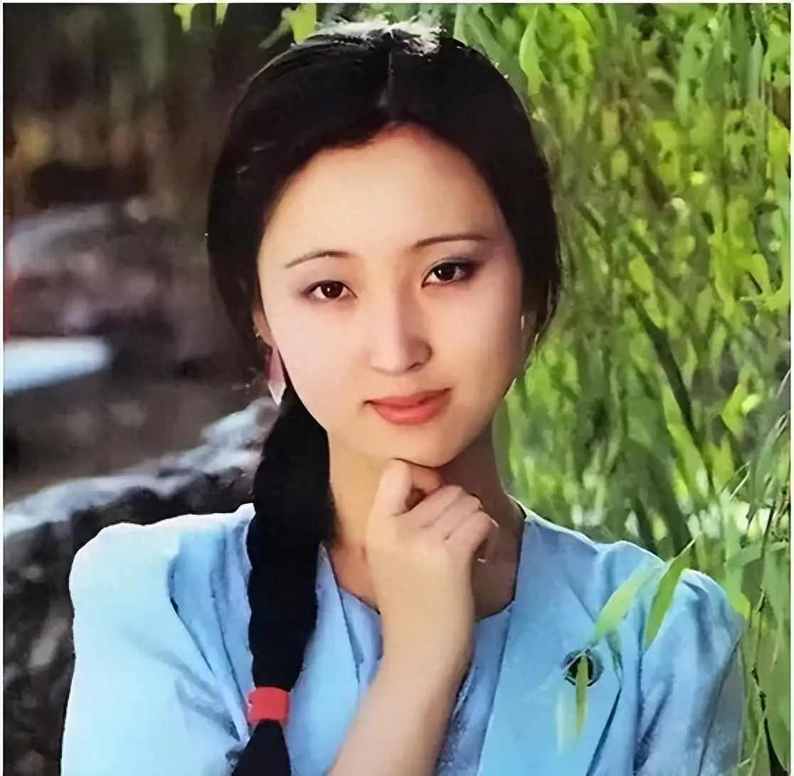 陈晓旭：临终前对父亲说5个字，陈父无法释怀，邓婕听后悲痛欲绝