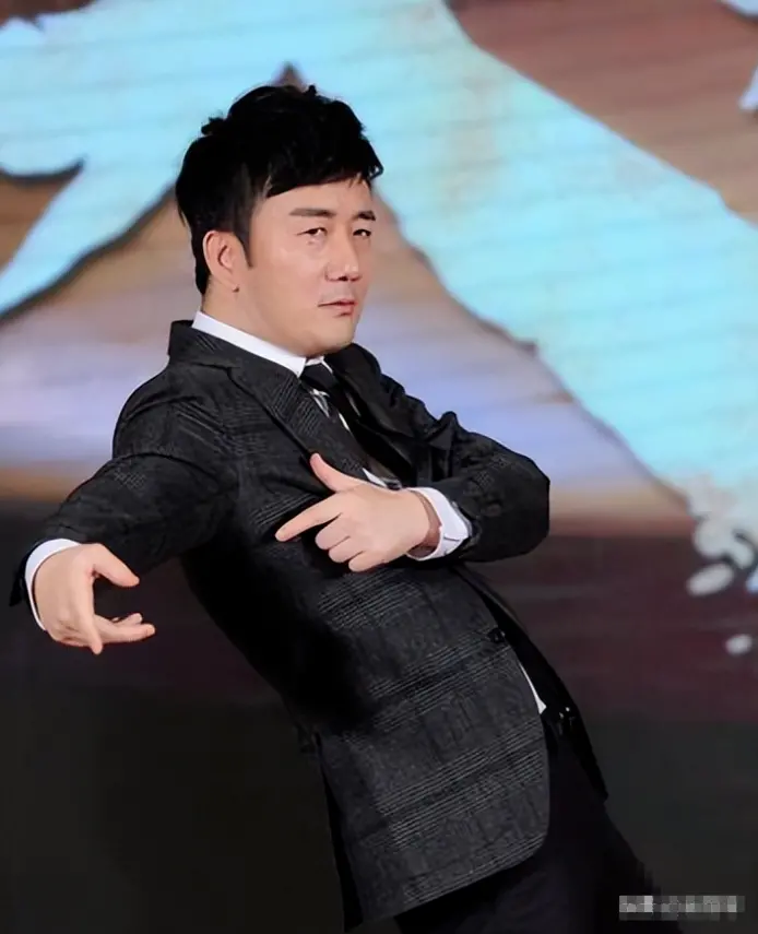 “筷子兄弟”肖央已身家百亿，却不肯提携王太利，他们到底怎么了