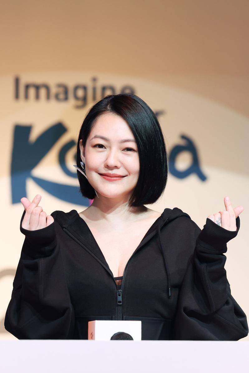原创
            台湾专家曝小S将有婚姻危机，小S很慌称好像会离婚，自曝酒后乱语