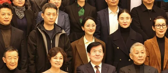 内娱这一天，吴京刘德华“上位”，主流电影圈的江湖地位一目了然