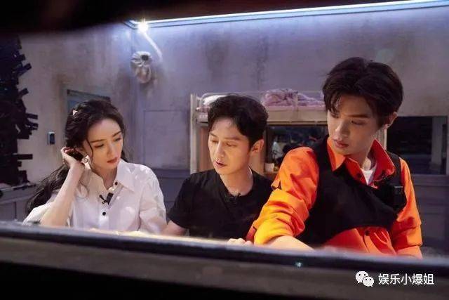 【2023.11.2】小杨哥跟李佳琦合资？《我的助理不简单》播的不好？明星录密室综艺？