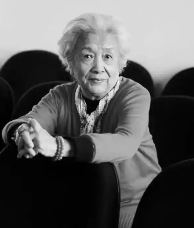 芳容永存，永远怀念表演艺术家谢芳