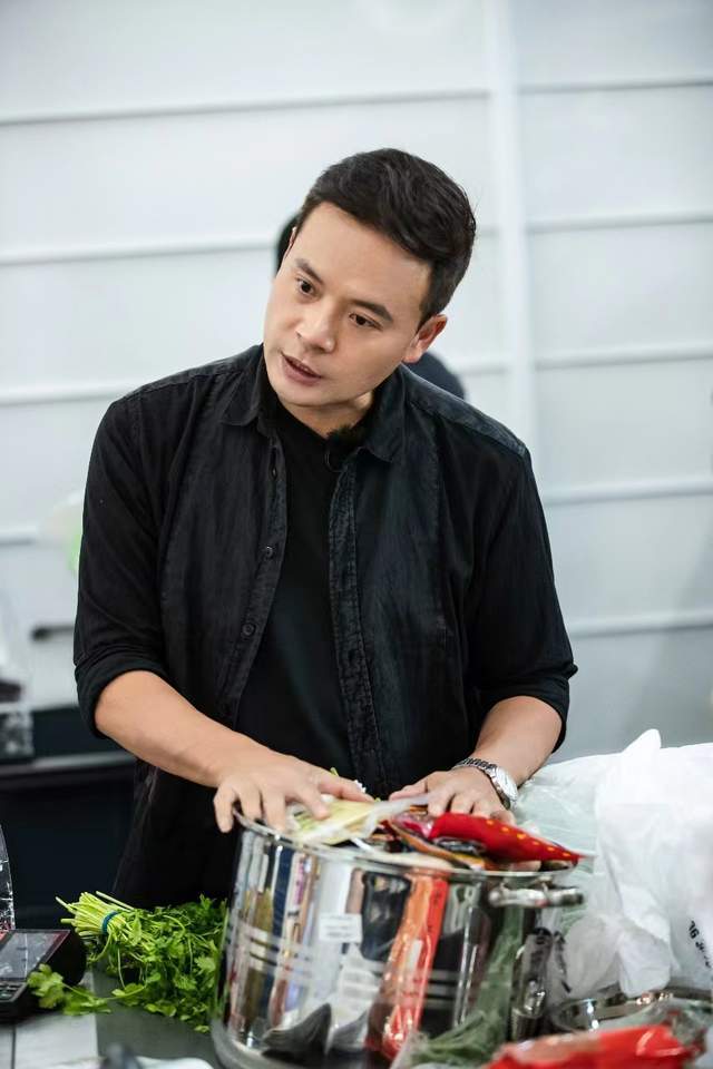 《中餐厅7》试营业正式开启 合伙人内测菜品TOP1花落谁家？