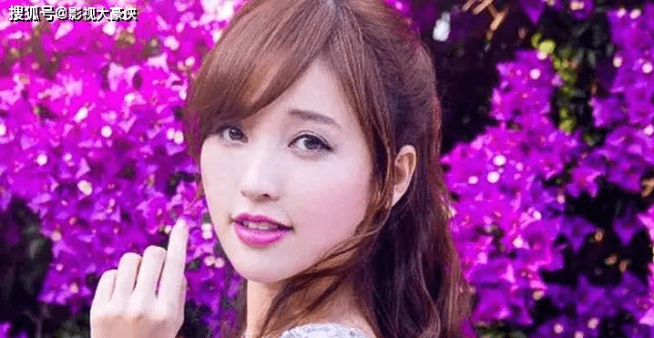 原创            金莎回应与小十九岁男友争议：勇敢追求真爱，不受外界干扰