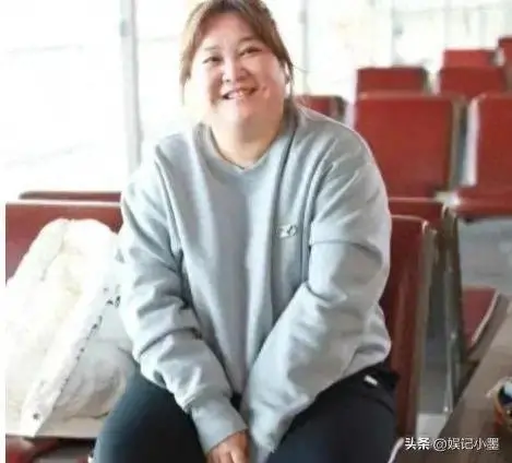 南京一面馆老板酷似贾玲，网友：还真是乐莹！还是喜欢以前的贾玲