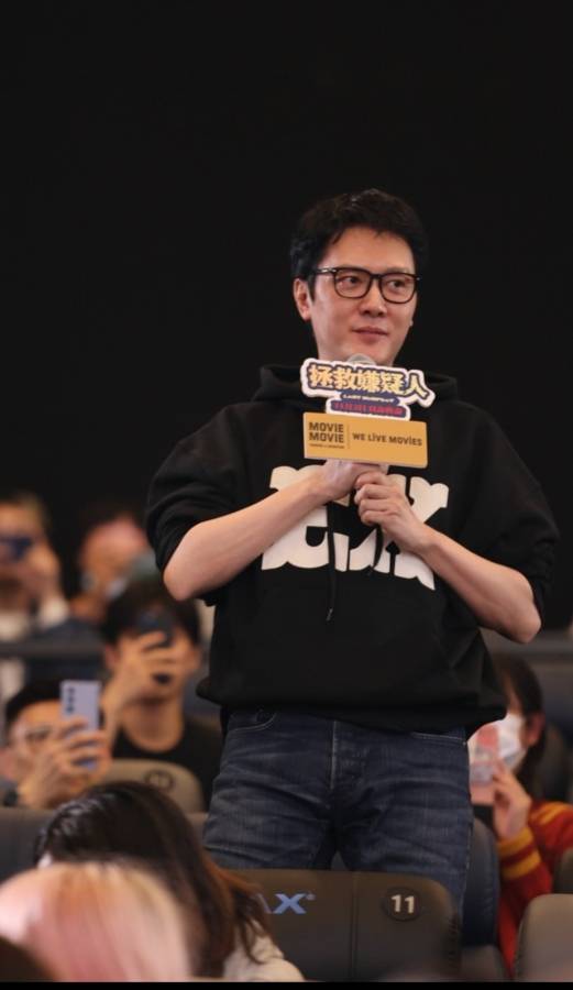 惠英红夸包上恩有天赋 冯绍峰助阵《拯救嫌疑人》上海路演