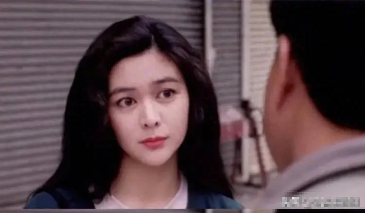 曾经红极一时，如今却被遗忘的8位香港女星，个个风华绝代