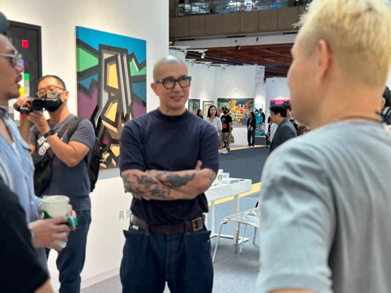 原创            具俊晔霸气保护大S，警告汪小菲不要再说谎，曝太太精神状态不佳