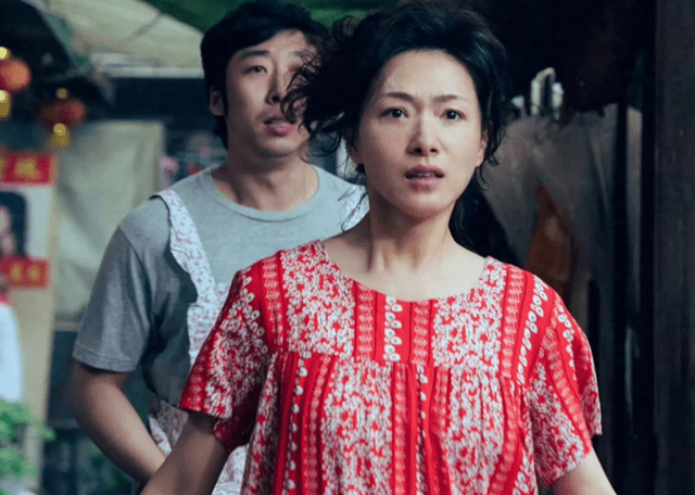 原创            披着喜剧的外衣，黄渤闫妮演了一部写实大片，成家长的育子教科书