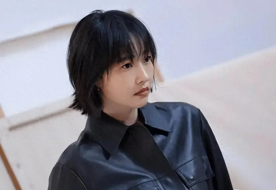 离婚9年，白百合与陈羽凡联手给娱乐圈上了一课，胡海泉说对了
