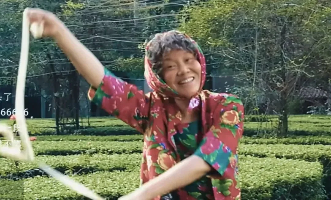 闫妮真是开了个好头