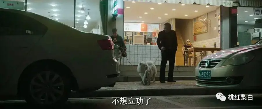 拿下了赵丽颖李沁，背景得多强大？