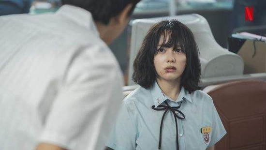 韩剧组签约加赔偿条款:问题艺人导致损失实在太多