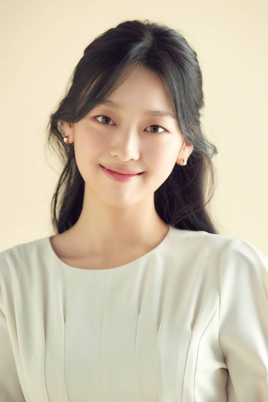 韩国女艺人李秀敏确定出演tvN新剧《闪亮的西瓜》 该剧将于9月26日开播