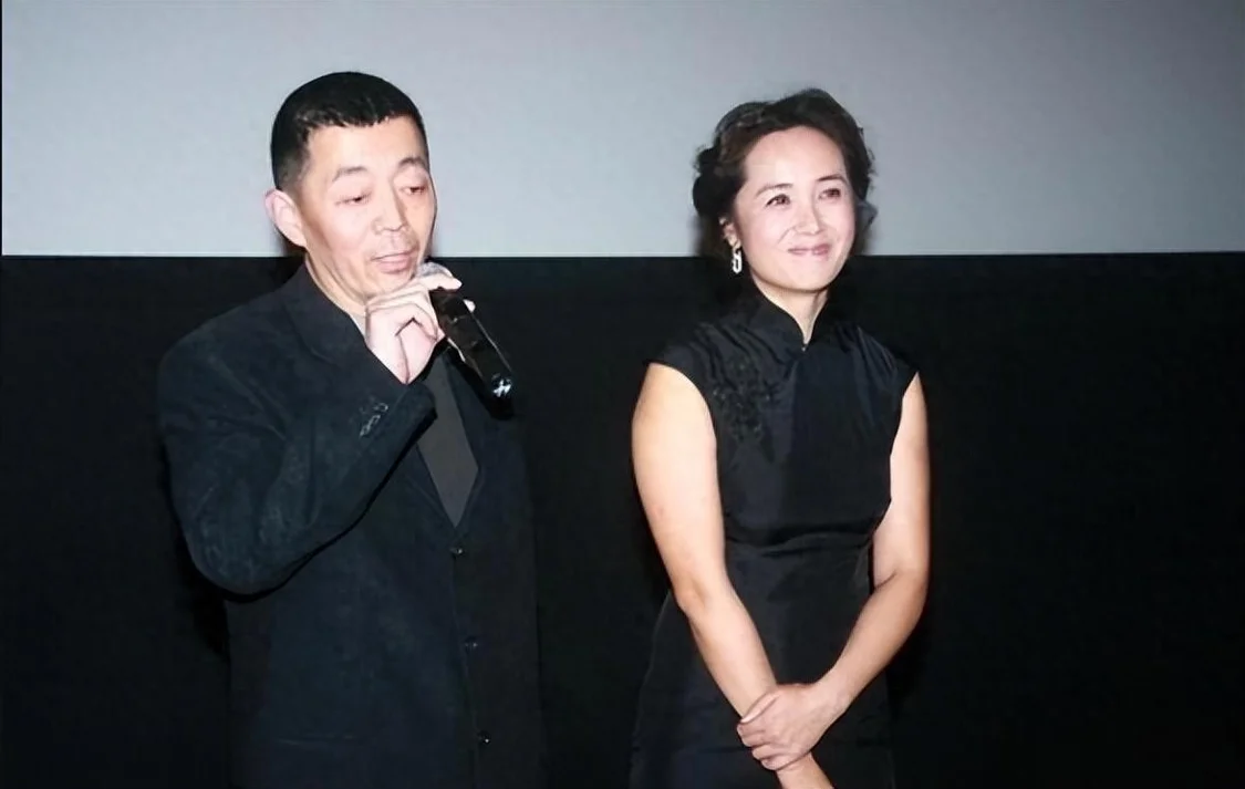 “北影金花”蒋雯丽的生猛情史，和她身边的男人