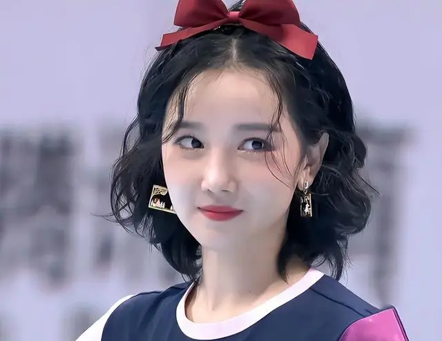 长得“歪瓜裂枣”，整得“美若天仙”，这6位女星都靠脸逆天改命