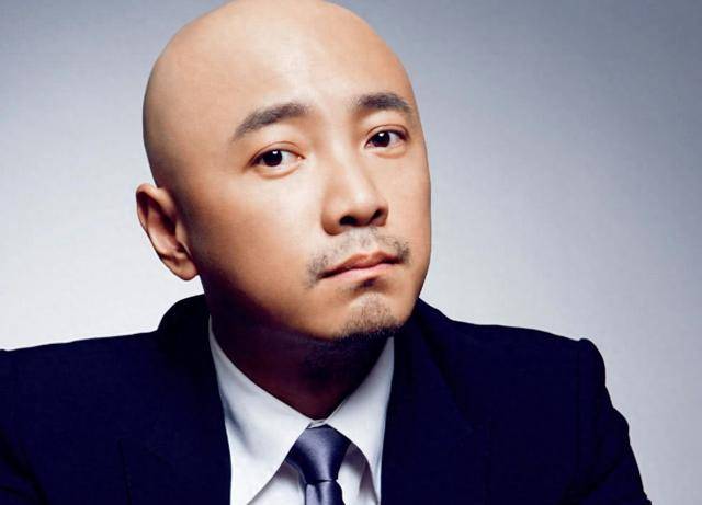 原创            被张艺谋抛弃、被文牧野换掉，徐峥也遭遇“中年危机”了！