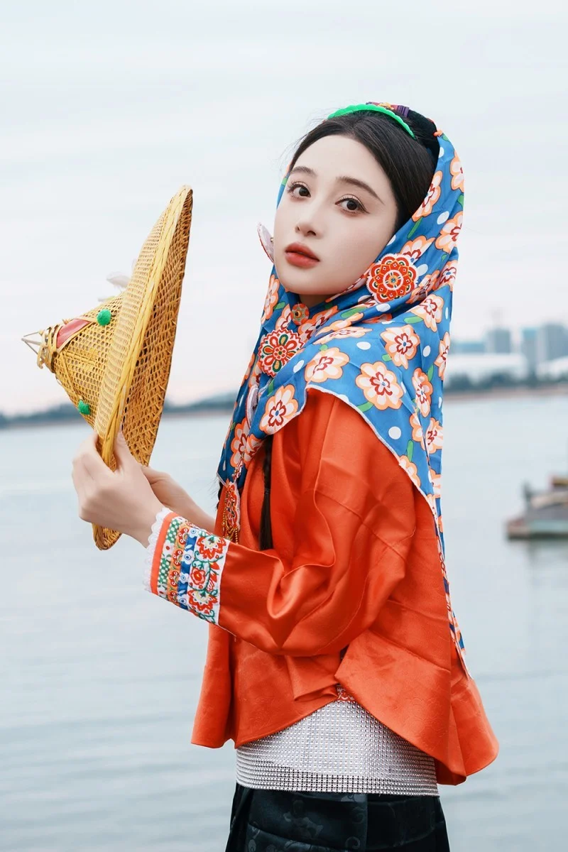 孙嘉璐新电影《浪花朵朵》杀青，再现惠女风采感动人心