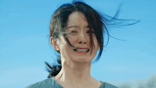 赵丽颖高调宣布喜讯24小时后，全网泪目：你怎么变成这样了...