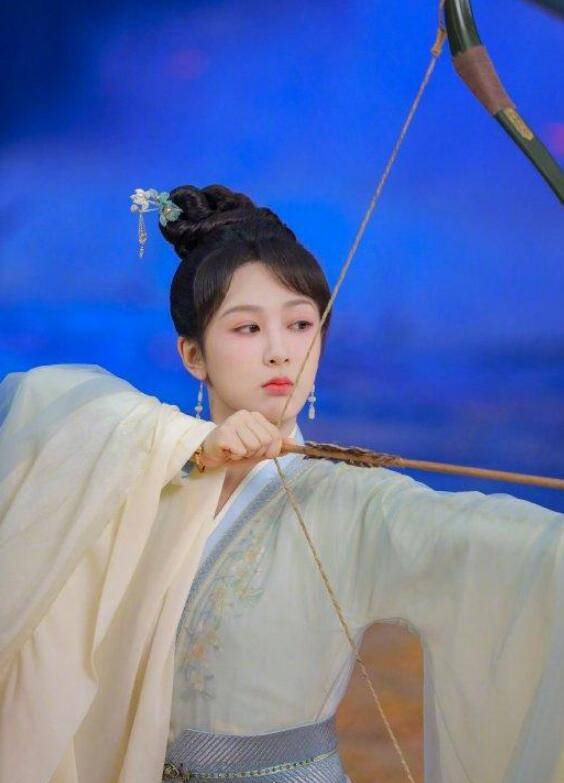 杨紫谈《长相思》：第二季比第一季更虐更大起大落