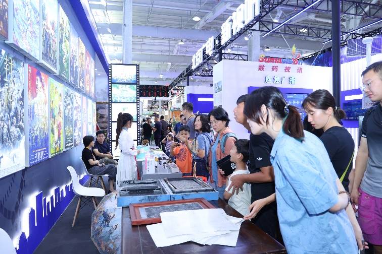 各赛道精品内容成绩斐然 “北京大视听”文艺精品展讲述中国好故事