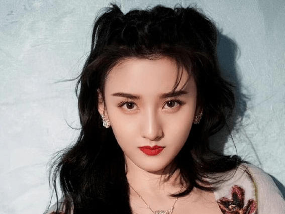 原创            宋祖儿的新瓜，我震惊了...