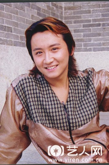 谷洋